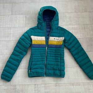 Cotopaxi women’s XS hooded puffer
